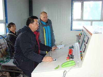 玛纳斯兴达煤矿提升机PLC变频控制系统调试现场